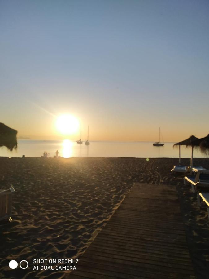 Beach And Sun - Paseo Maritimo -Playa Фуэнхирола Экстерьер фото